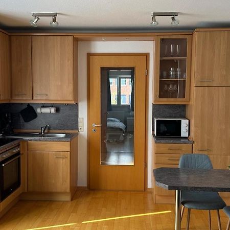 Fischers Ferienwohnung Mit Dachterrasse, Innenstadt 빌헬름스하펜 외부 사진