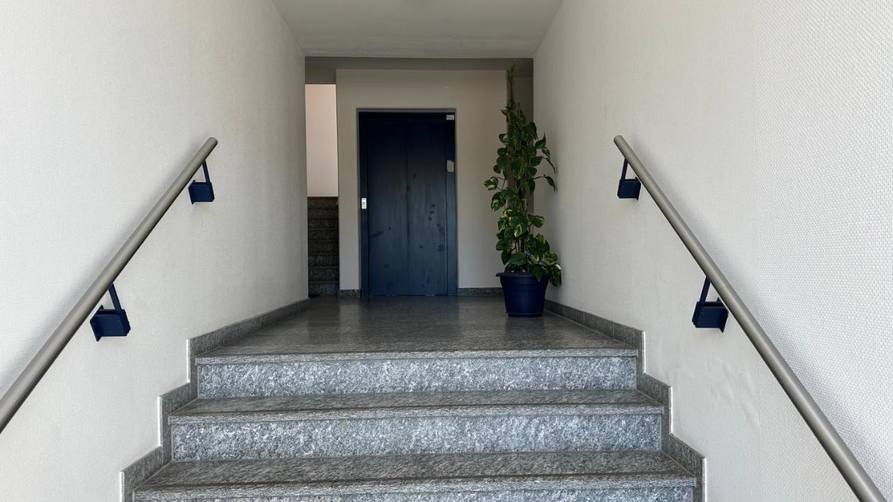 Fischers Ferienwohnung Mit Dachterrasse, Innenstadt 빌헬름스하펜 외부 사진
