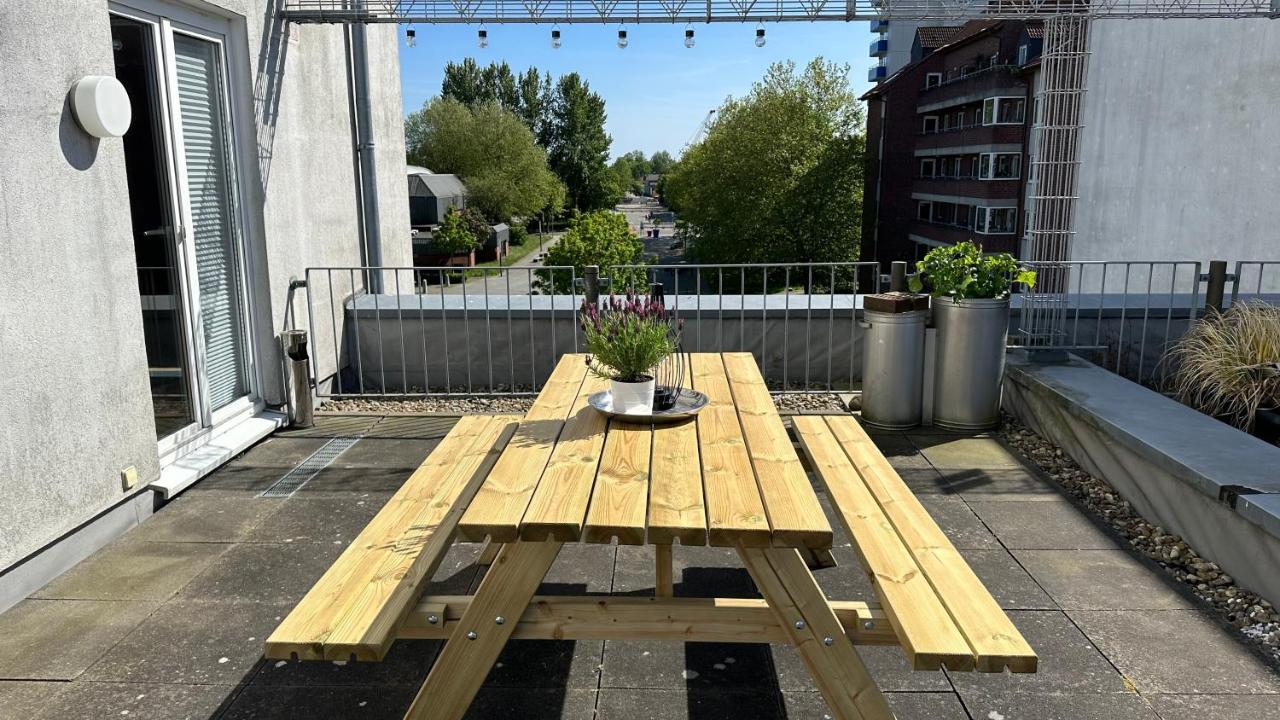 Fischers Ferienwohnung Mit Dachterrasse, Innenstadt 빌헬름스하펜 외부 사진