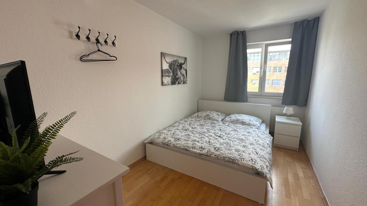 Fischers Ferienwohnung Mit Dachterrasse, Innenstadt 빌헬름스하펜 외부 사진